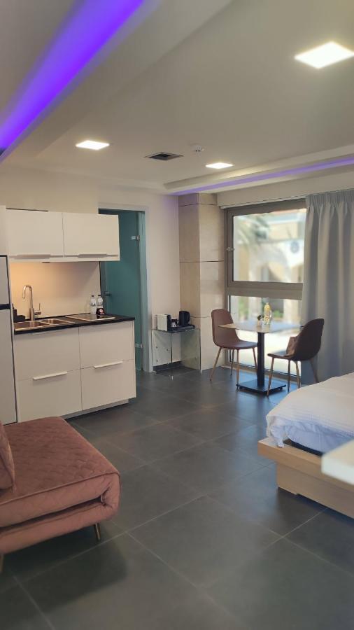 Summertime Signature Suites Agia Marina エクステリア 写真